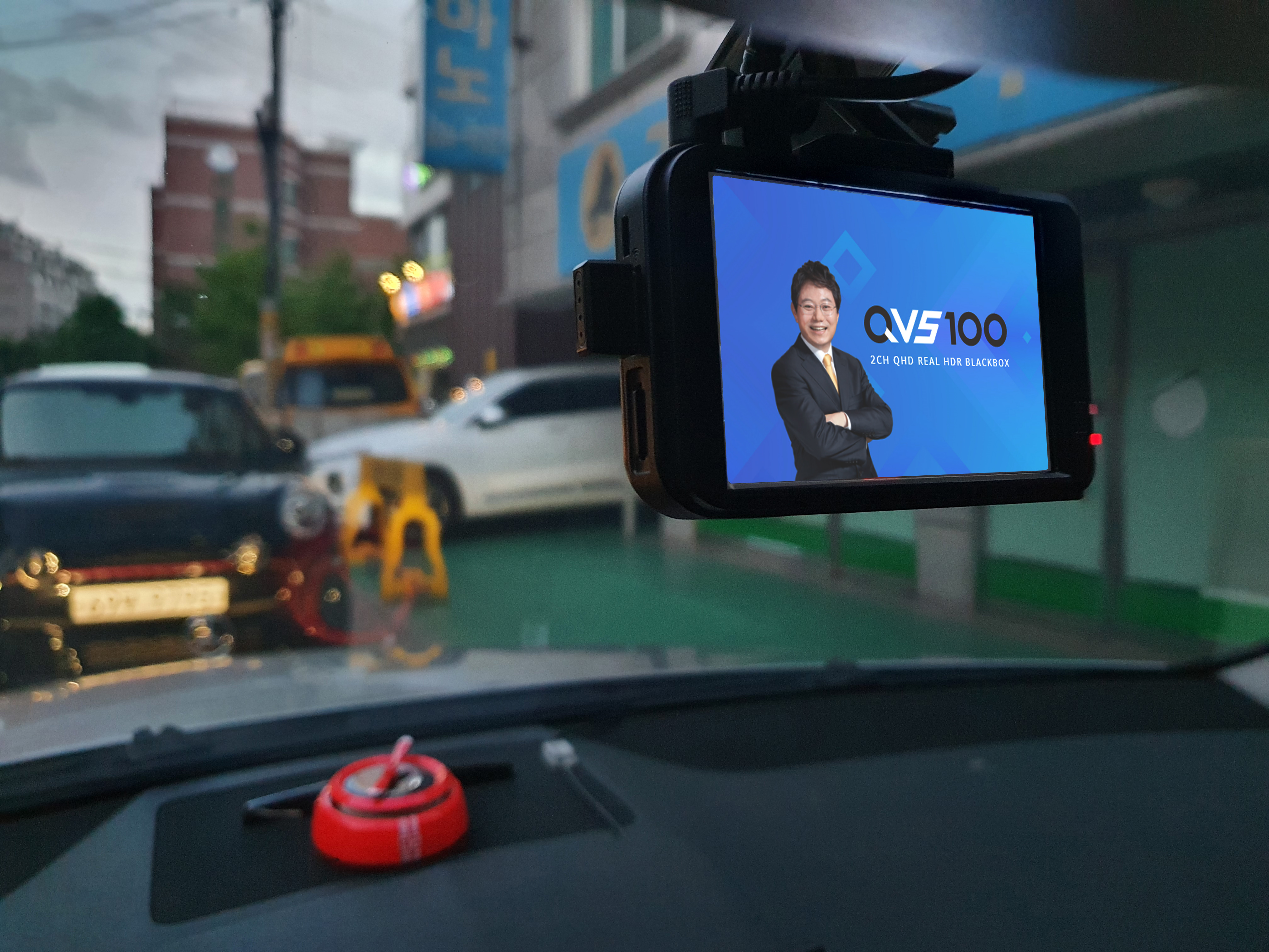 지넷 QVS100 한문철블랙박스 2채널 QHD/HDR화질 완전무료장착 동글 GPS - 상세 이미지 3