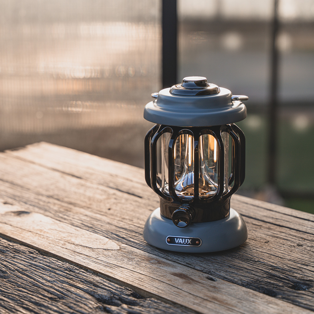 복스 VAUX 감성 캠핑 랜턴 센티멘탈 빈티지 조명 LED 충전식 차박 라이트 무드등