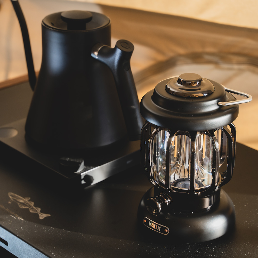 복스 VAUX 감성 캠핑 랜턴 센티멘탈 빈티지 조명 LED 충전식 차박 라이트 무드등