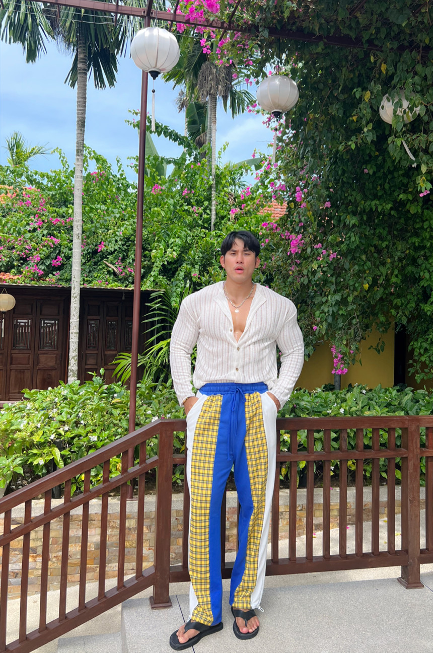 C18B5D5B-A463-4DB4-9ABC-E3C7F9A621A3