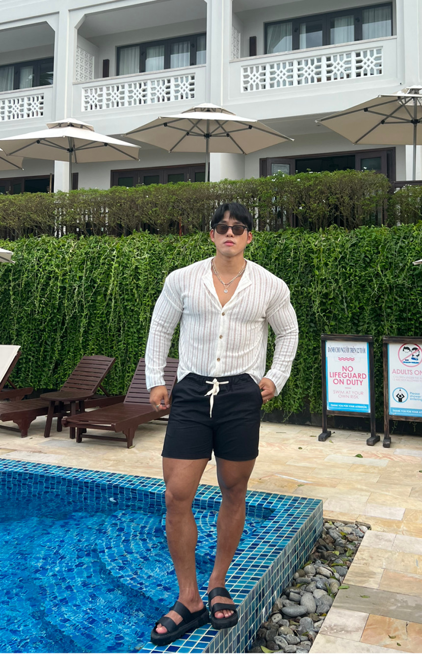 FEF3BC0D-A725-461B-BA1D-947CAF87167F