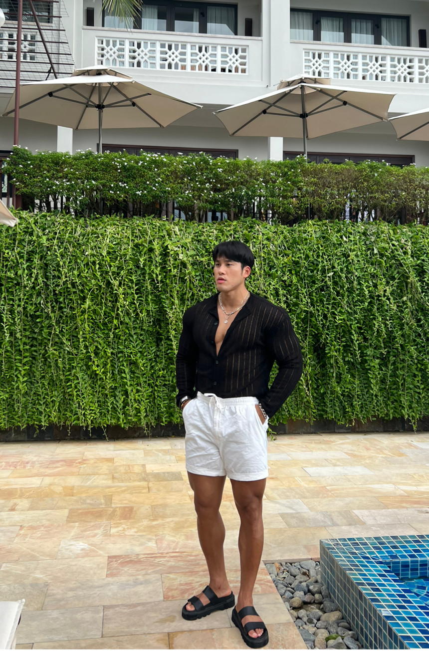 DD3E3580-EB02-4387-A18B-162F5925AD40