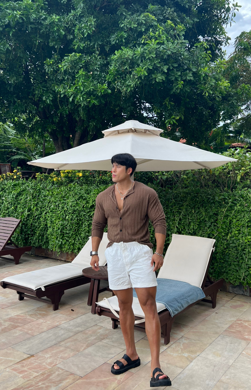 80EEC188-DA6D-4206-BE8D-66EA6FE65485