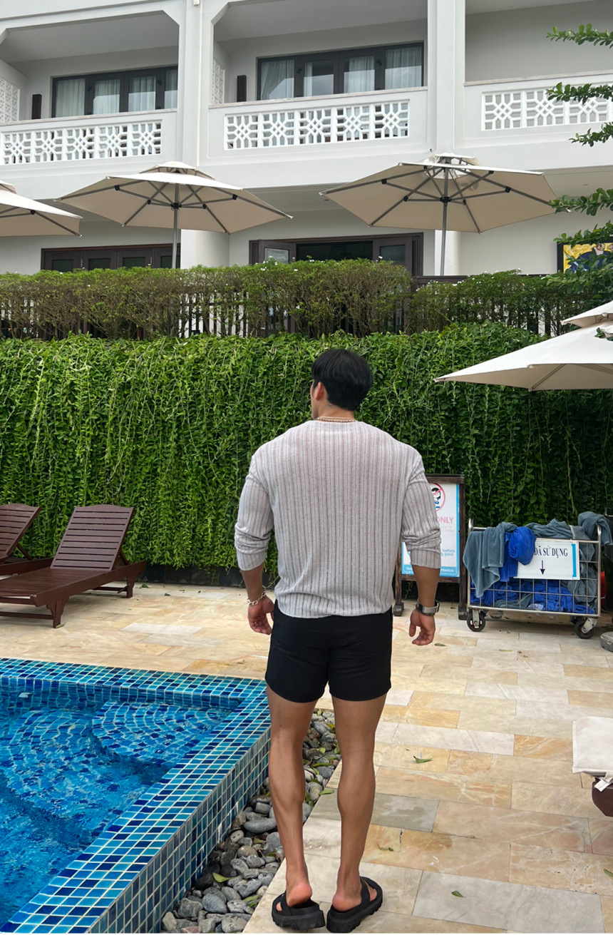 C8ED76B9-89A9-4CFB-AE45-9171B889B632