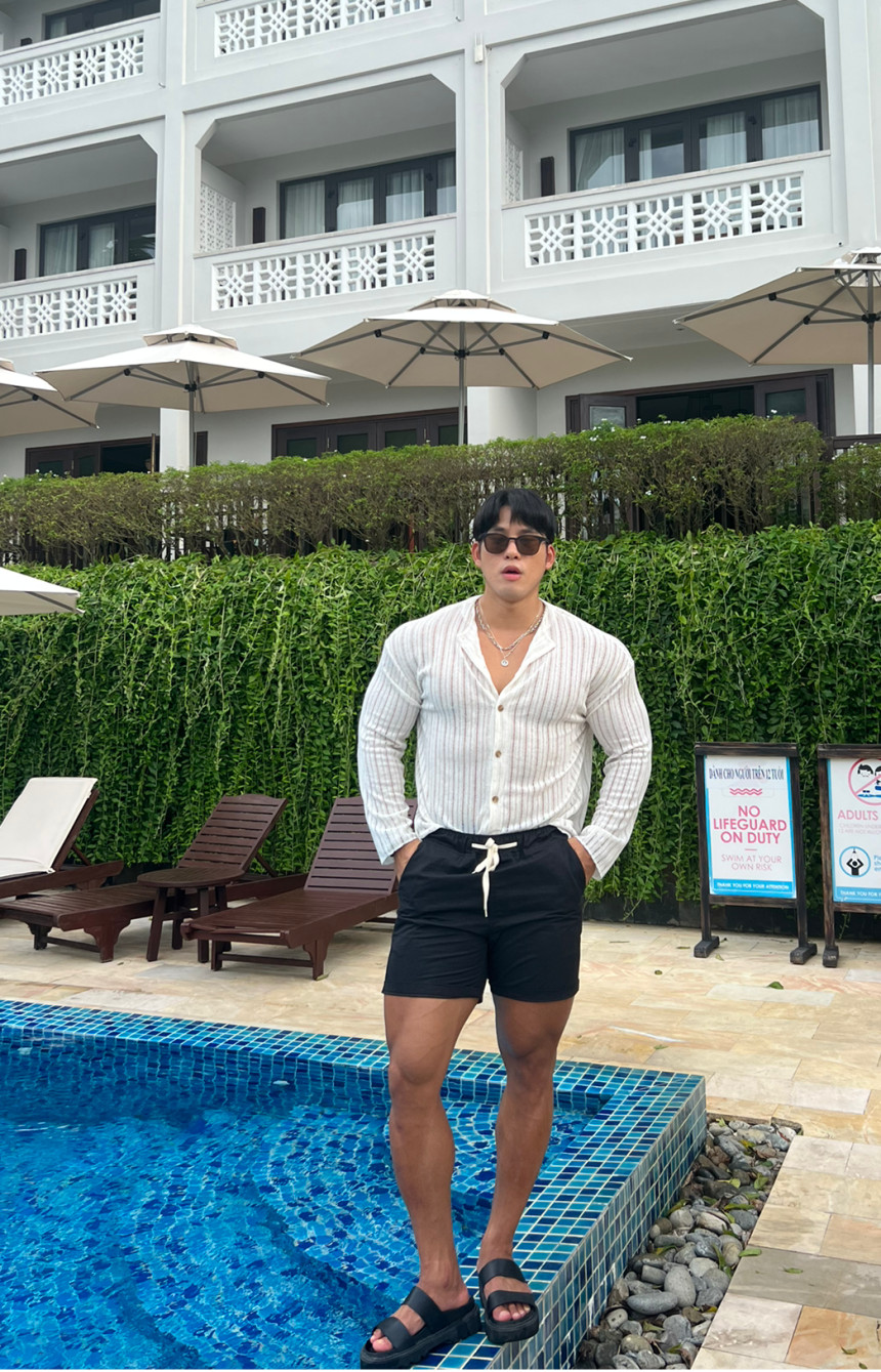 4F0A81A8-89C0-4EBA-A97D-7A826C947226