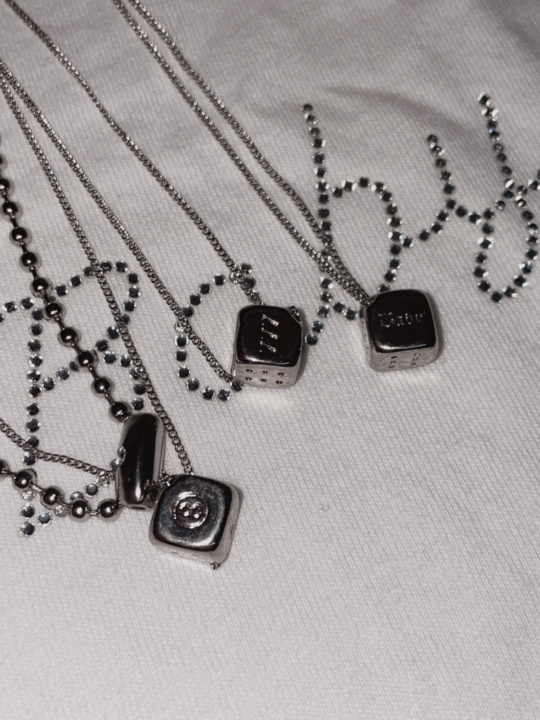 サイコロネックレス | ファッション通販サイト NUGU