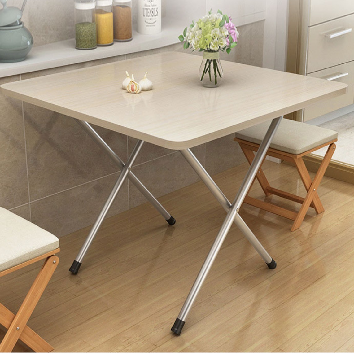 요즘 유행하는 식탁 우드 작은 식탁 거실 식탁 사각 테이블