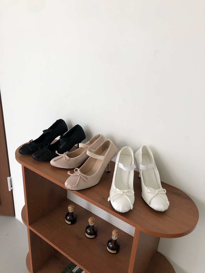 러블리 라운드 리본 메리제인 새틴 밴딩 여성 펌프스 쿠션 힐 8cm 상세 이미지 1
