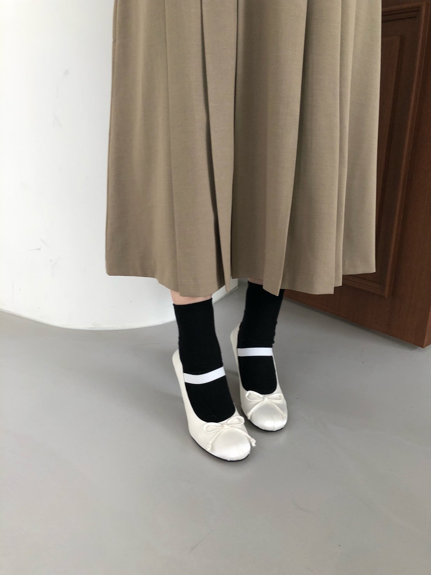 러블리 라운드 리본 메리제인 새틴 밴딩 여성 펌프스 쿠션 힐 8cm 상세 이미지 9