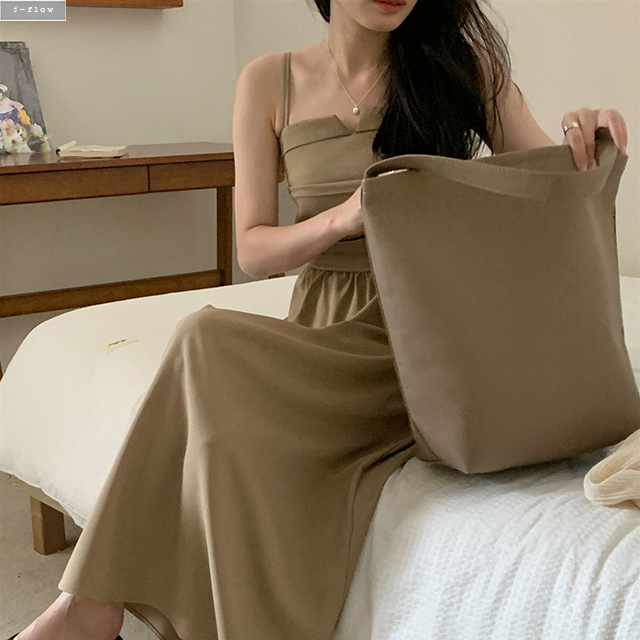 미스엘 핀턱주름 민소매 스모크밴딩 롱원피스 1col 봄 여름 맥시 레이어드 제이플로우 이미지 3