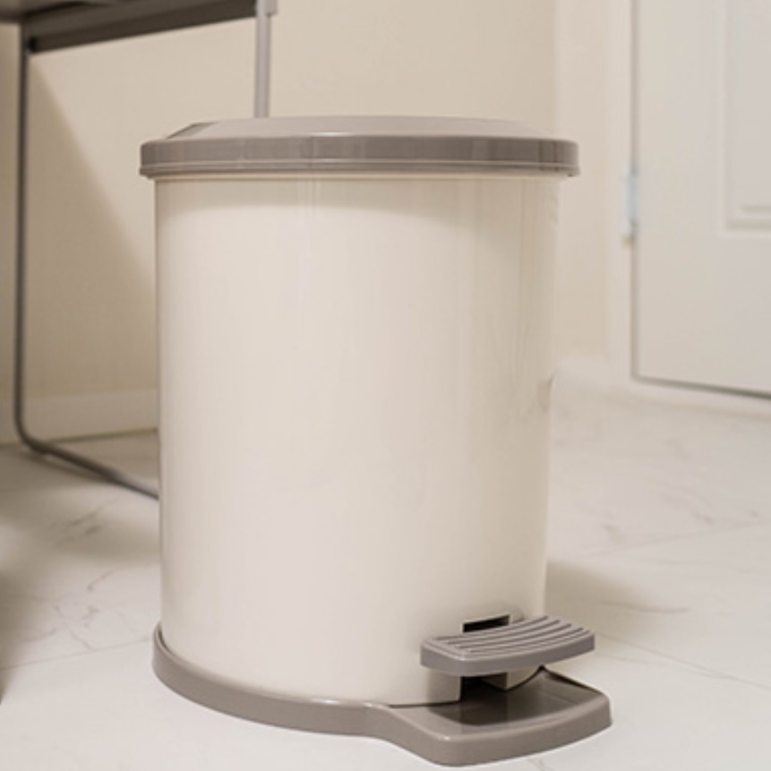 플라스틱 아파트 쓰레기통 카페 가정용 업소용 재활용 분리 수거함