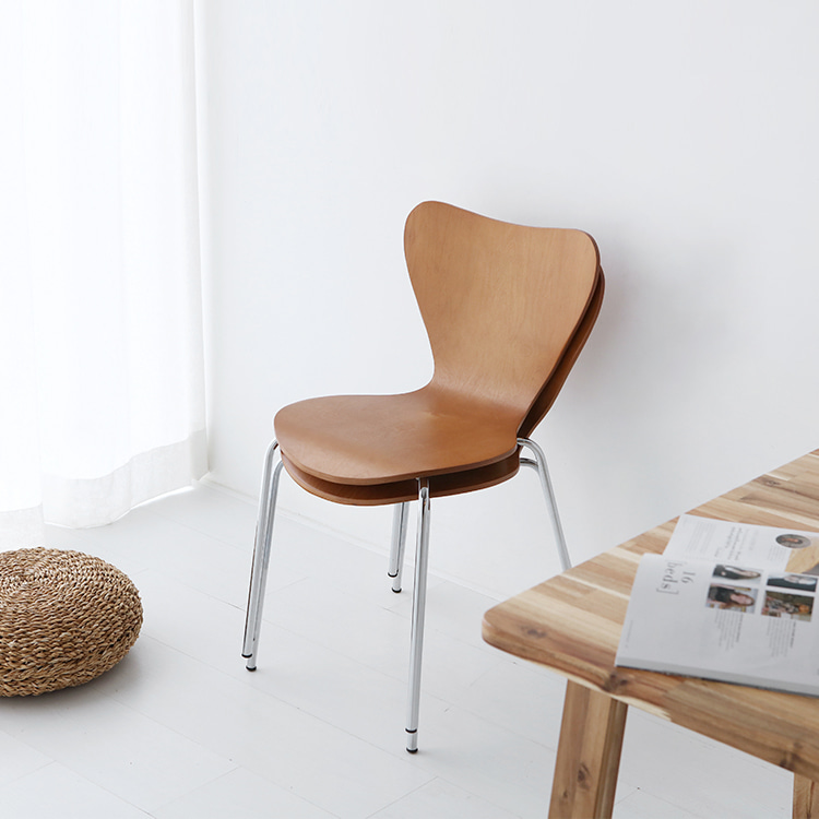 두게드 테이블 라운드 D96 화이트 + KURBY 의자 A타입 2인 세트