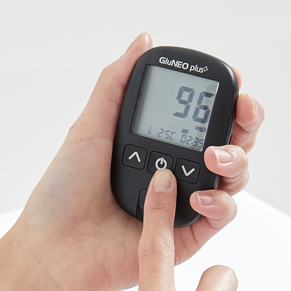 글루네오 플러스 혈당 측정기 당뇨 기계 검사기 혈당 체크기 100매 세트