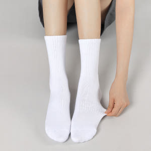 에멜강스 스포츠양말 두꺼운 양말 쿠션 남자 중목 단목 러닝 운동 크루삭스 솔직 후기 | 실사용자 리뷰 분석 - 상품 이미지 3