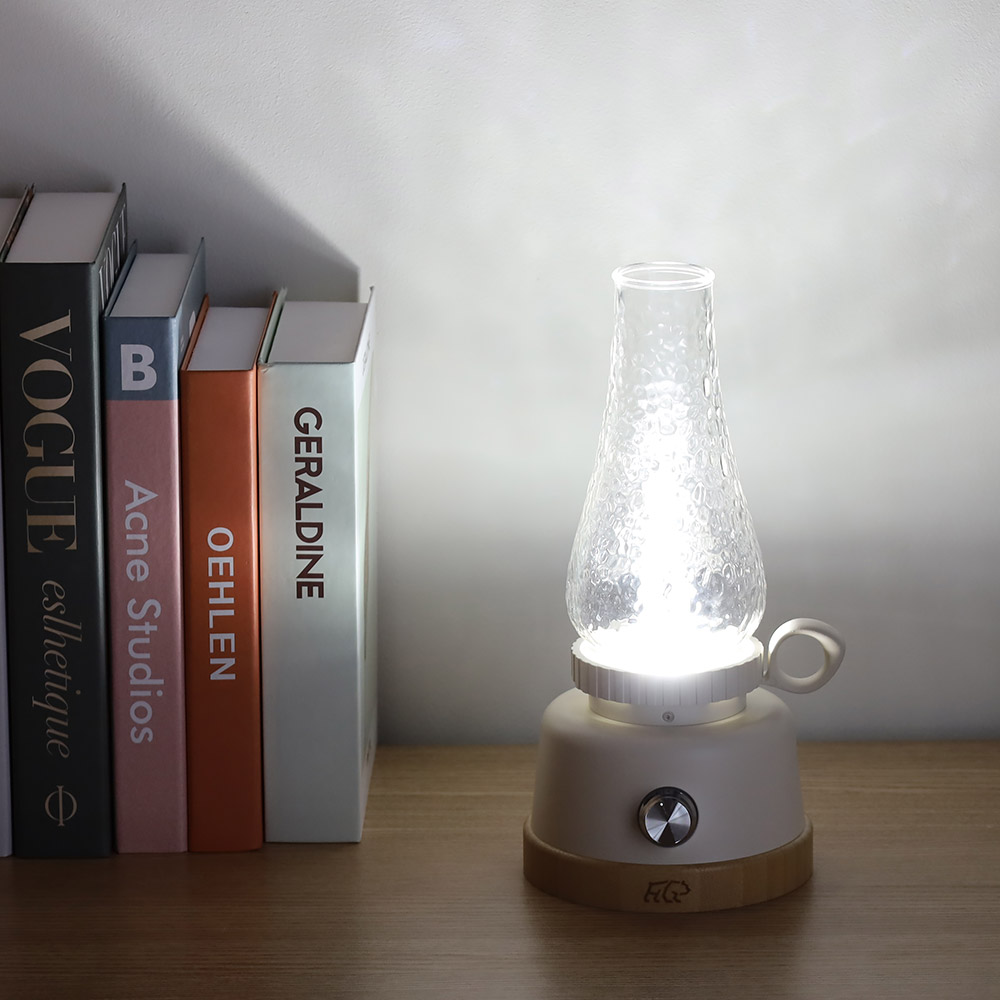 헬로그라운드 동고동락 충전식 유리관 LED 감성캠핑랜턴 배터리 포함 차박용품 조명 텐트