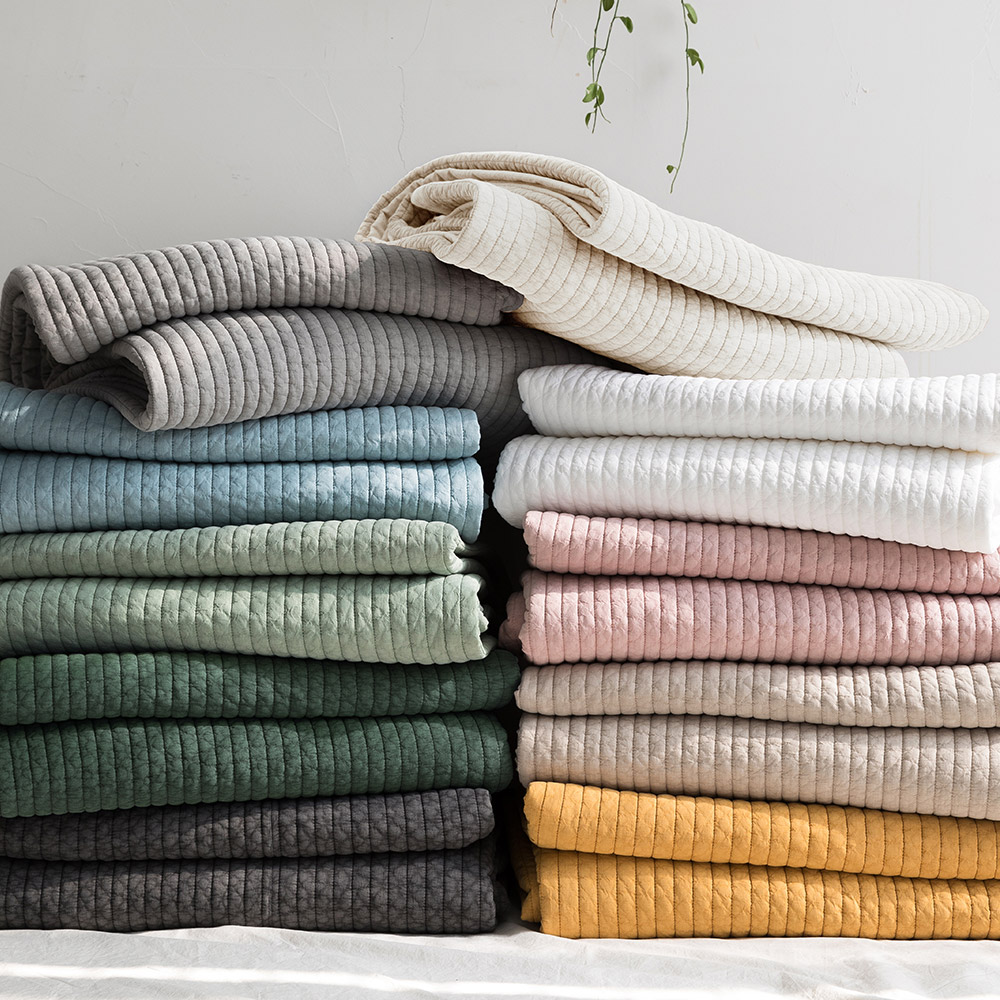 위크엔드 100수 줄누빔 패드 겸 스프레드, 먼지없는 이불