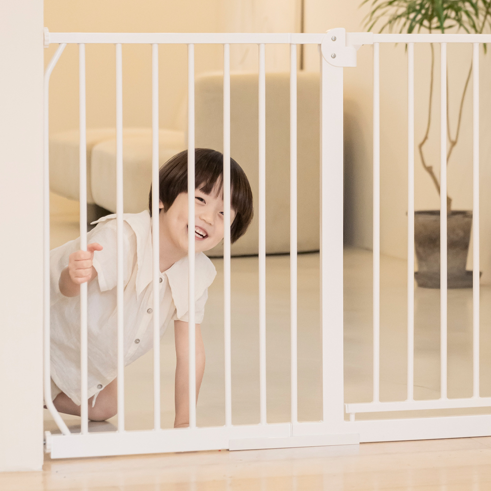 네이버국민템 아가드 이지슬라이드 유아 안전문 초소형 60 - 65cm 아기 안전펜스 강아지