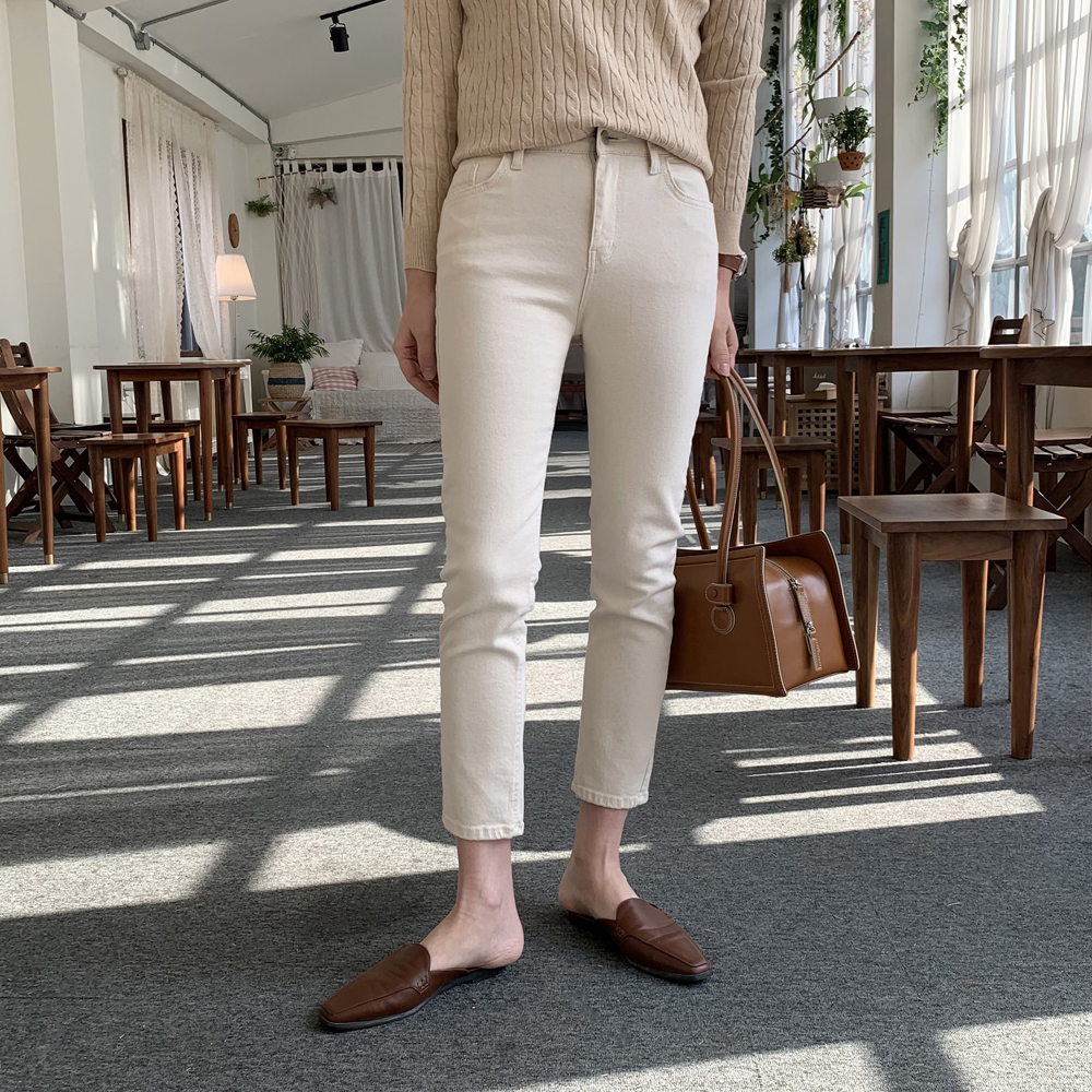 하이웨스트 슬림 일자 밴딩바지 여성 면팬츠 편한 고무줄팬츠 베이지 아이보리 - 상품 이미지
