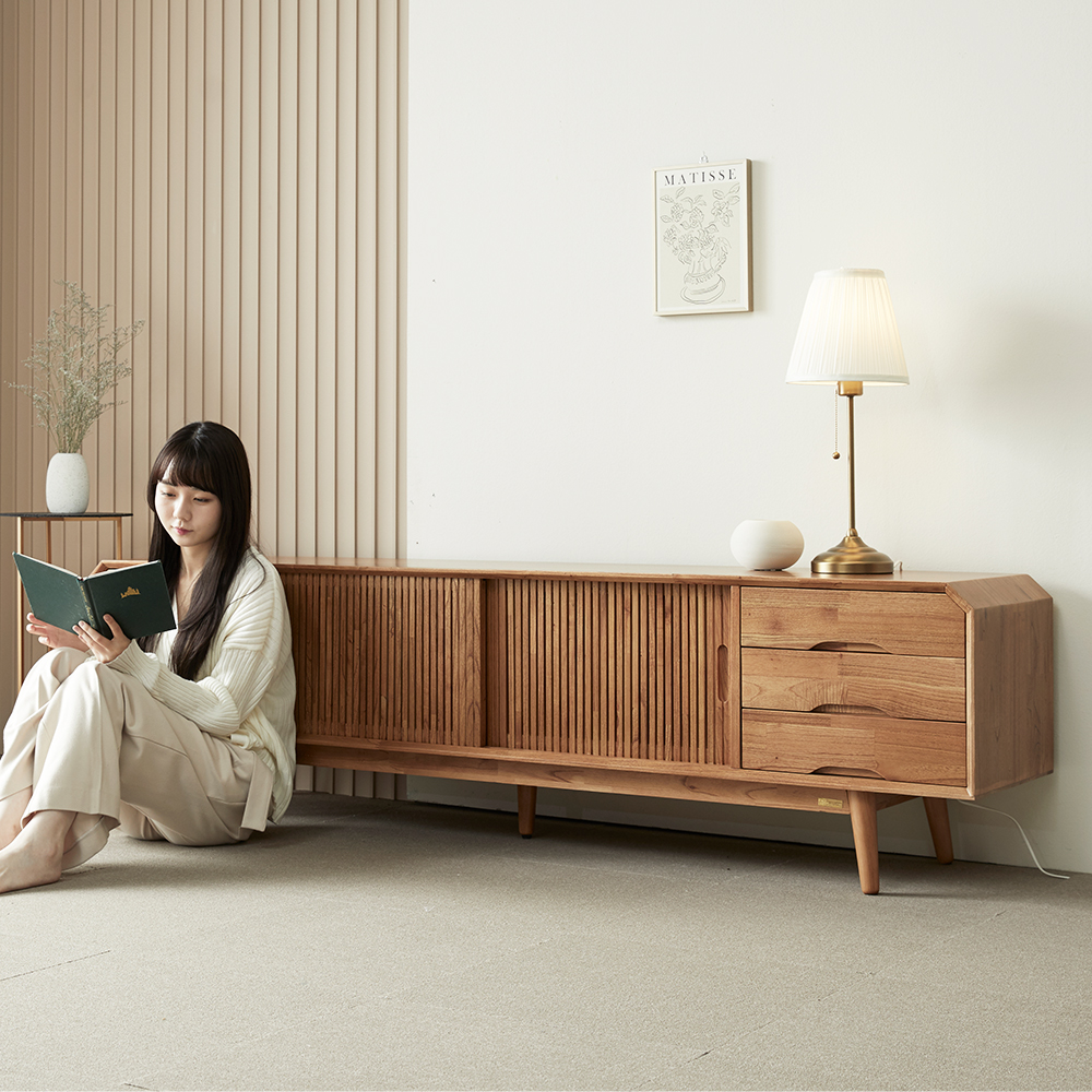 [무료배송] 참죽나무 원목 티비다이 루버린 TV 거실장 2000