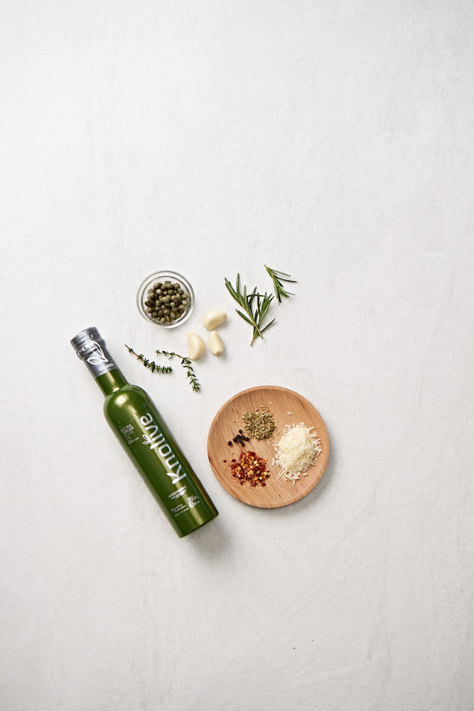 스페인산 널리브 엑스트라버진 올리브오일 병 이미지