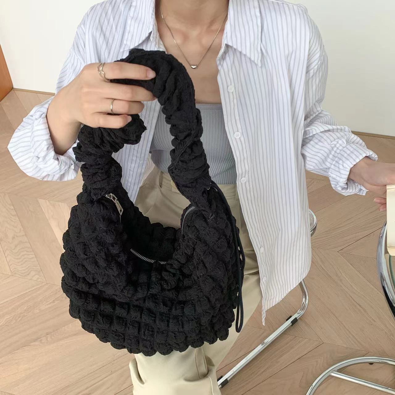 구름빵가방 보부상가방 폼폼이 여자운동가방 2color 룩킵 이미지 7