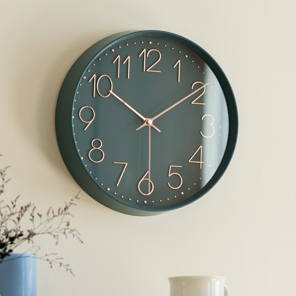 플라이토 아날로그 벽시계 무소음 인테리어 벽걸이시계 거실 엔틱 집들이 선물 입체 30cm