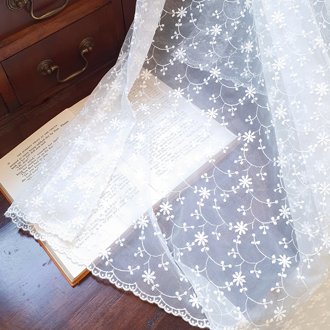 붙이는 작은창 커튼 레이스 짧은 창문 커텐 찍찍이 원룸 커튼