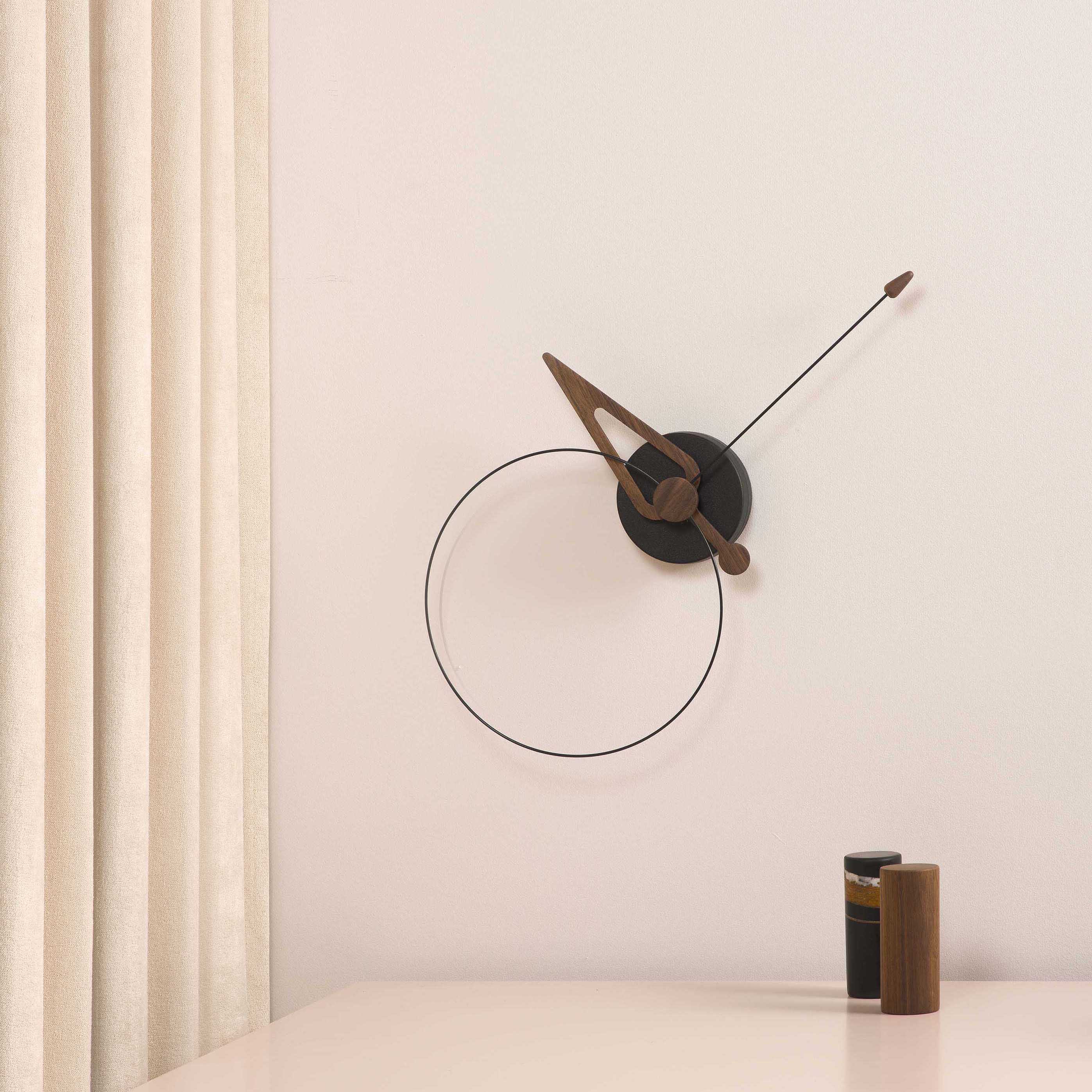 [노몬벽시계]Pico (Black/Walnut) Wall Clock 피코 벽시계 - 상세 이미지 3