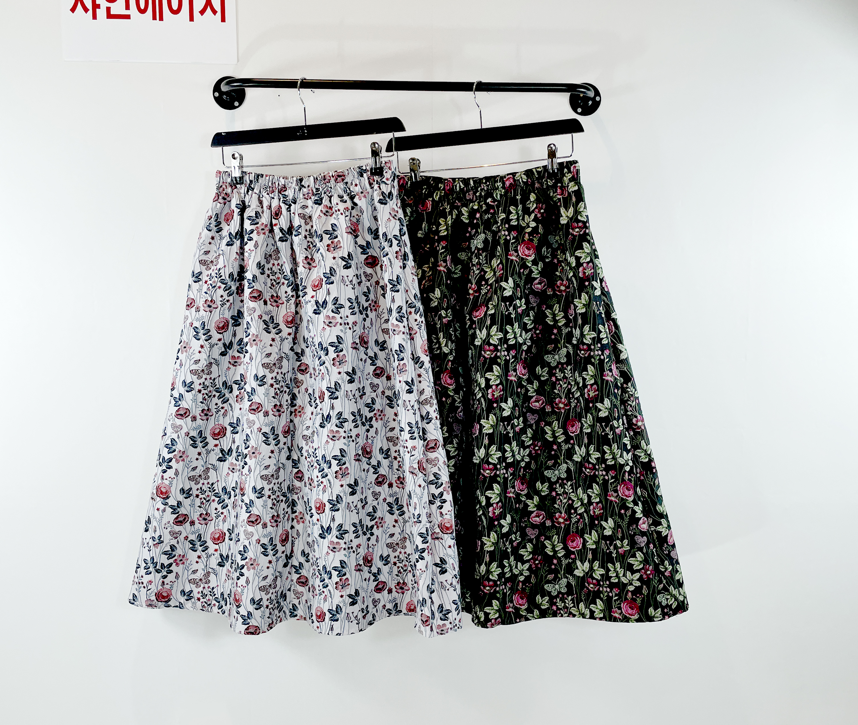 여자여자몰 앞단추 플라워자수패턴 쟈가드플레어롱스커트 가을겨울 특이한스커트 수입명품 이미지 1