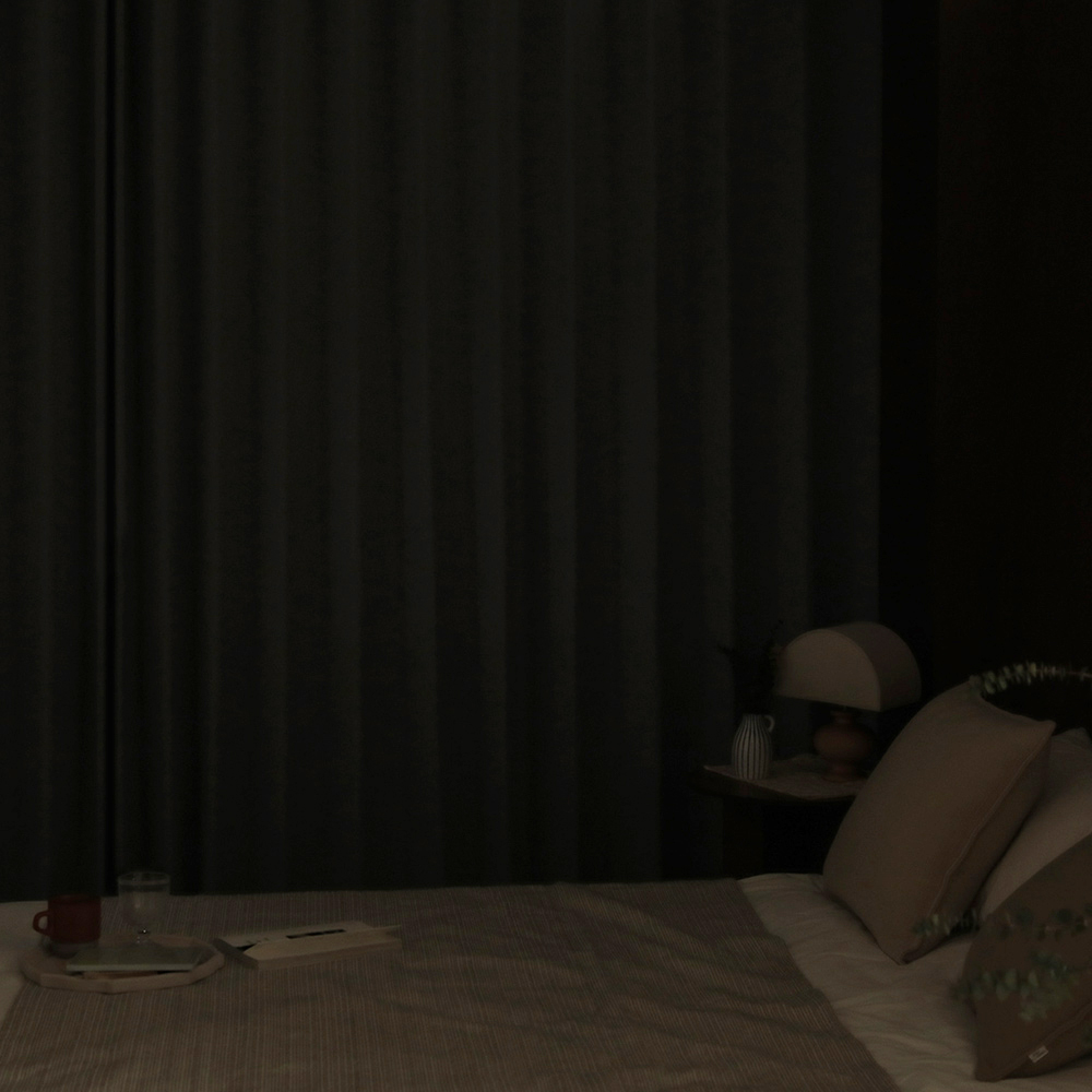 소르르 기성커튼 형상기억 아일렛 암막커튼 창문형 거실 안방 가로130 x 세로170 2장