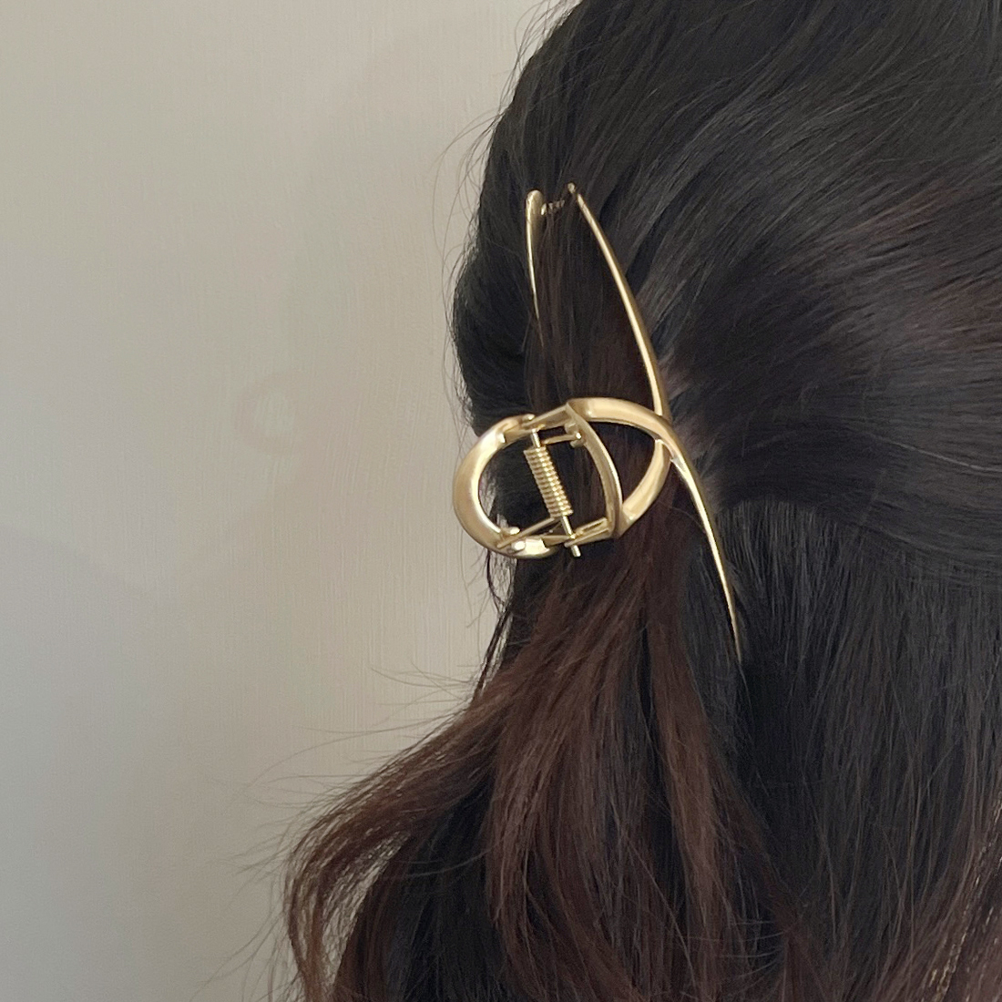 레이스룸 꼬임 헤어 반묶음 집게 핀 올림 머리 메탈 국산