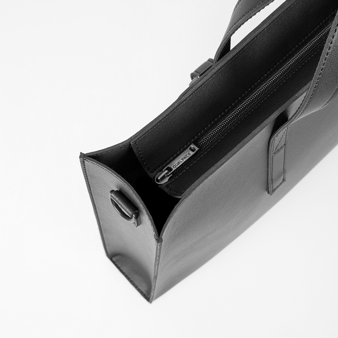 퀄팩 에센셜 레더 토트백 370 / 남자 크로스백 서류가방 출근가방