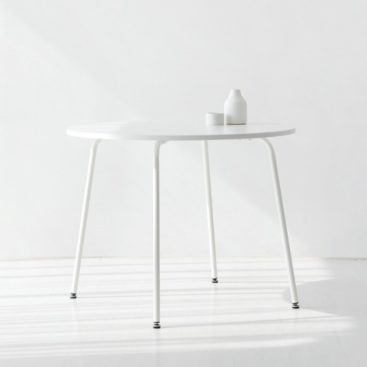 두게드 테이블 라운드 D96 화이트 + KURBY 의자 A타입 2인 세트