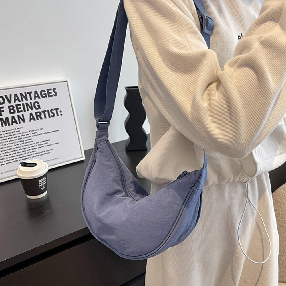 여성 나일론 미니 반달 여행용 크로스백 해외 여행 크로와상백 핸드폰 슬링백 가방