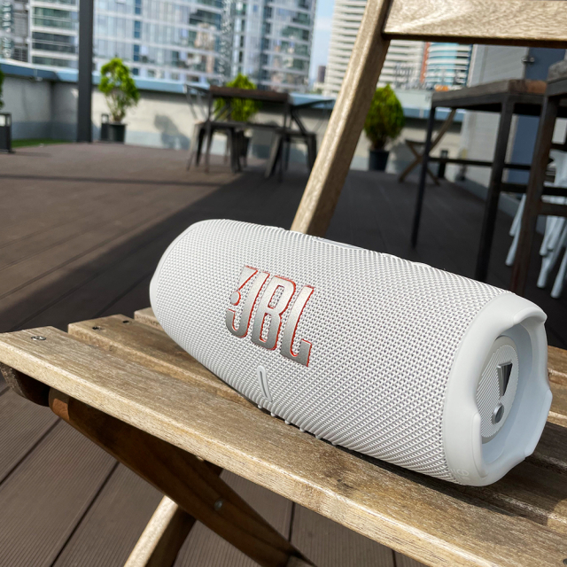 삼성공식파트너 JBL CHARGE5 차지5 휴대용 블루투스 스피커 화이트 - 상세 이미지 2