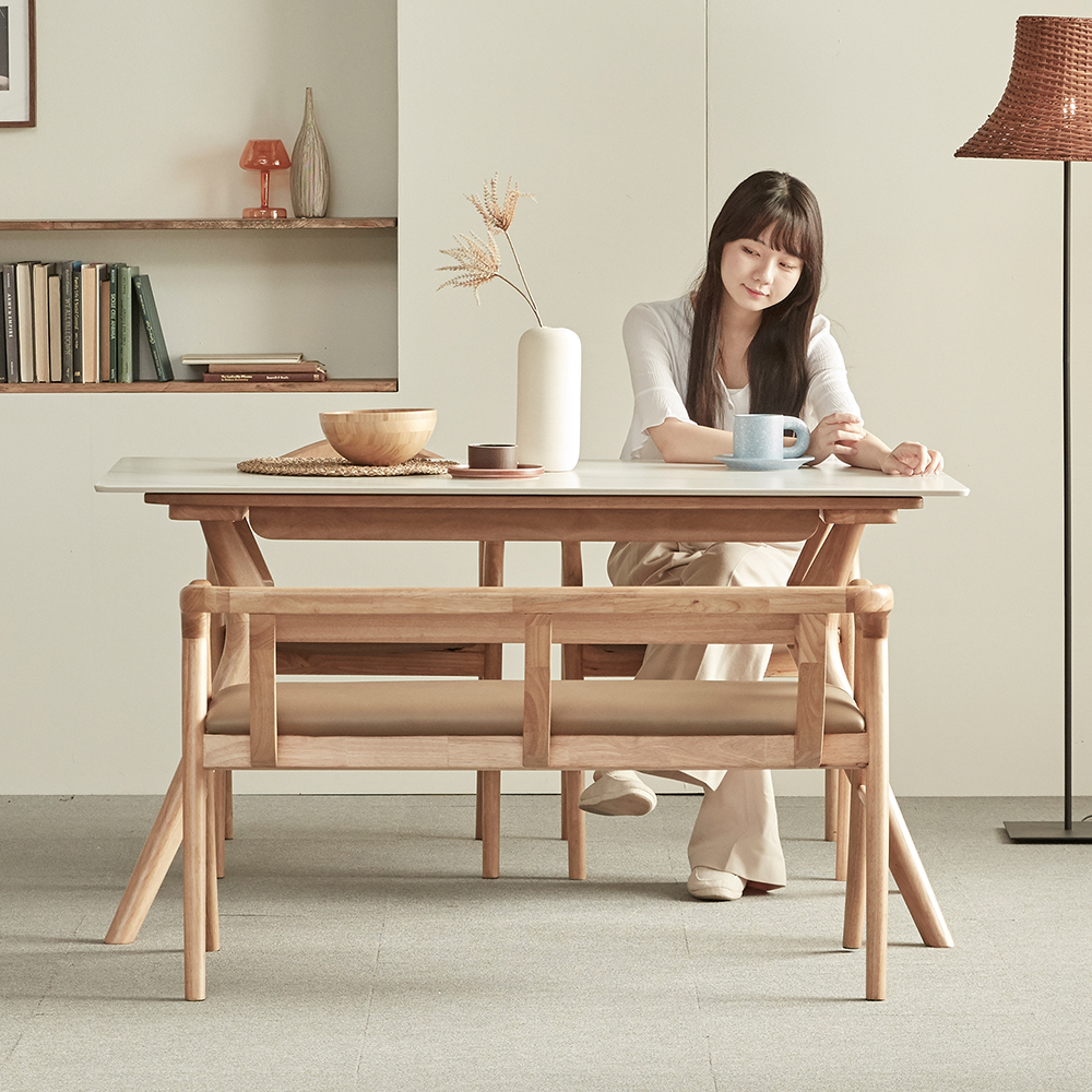 모노 포세린 단면 세라믹 원목 4인용 식탁세트 2인벤치1+의자2