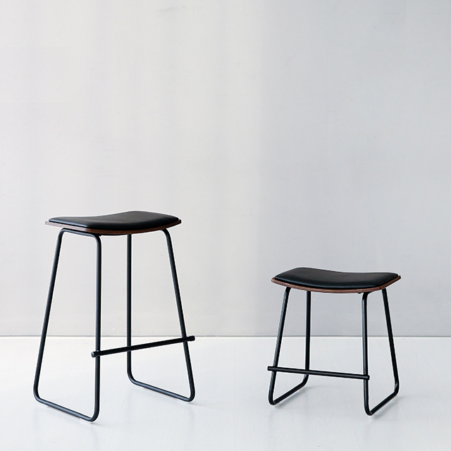 KUDDLE 쿠션 스툴 H45 SM1076E 블랙 5737.1835 - 상세 이미지 2