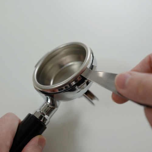 RCW 바스켓리무버 이지오프너 포터필터 분리 열쇠고리 스테인레스 제품 이미지