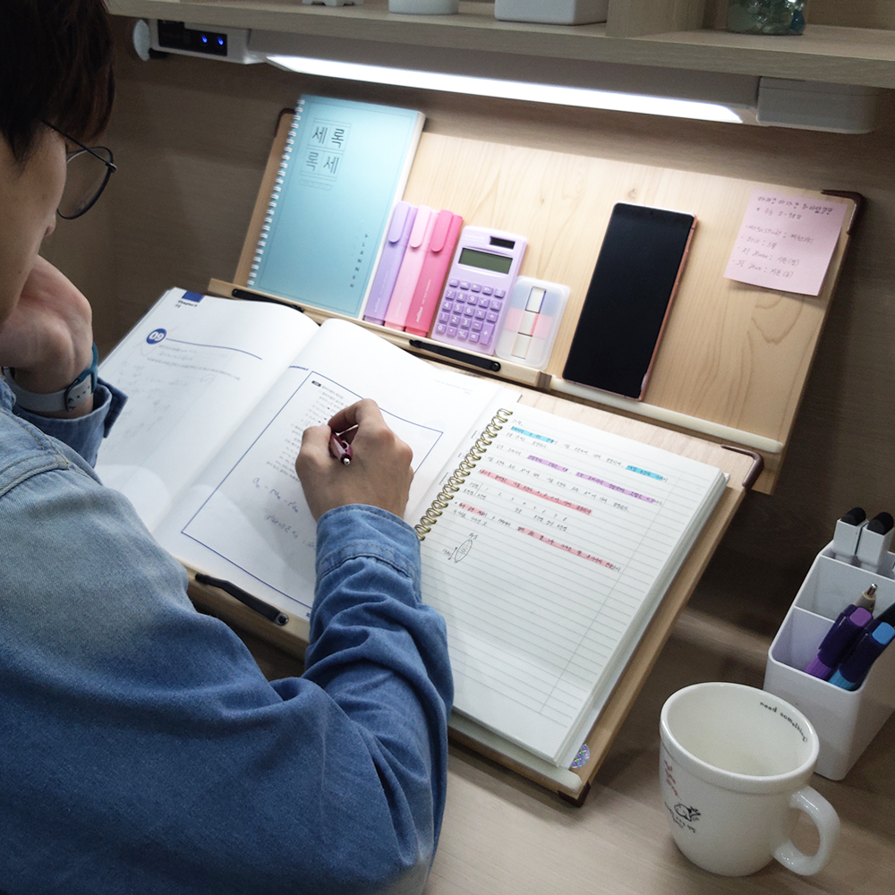 위즈 2단독서대 에이블60S 레일형 원목 책받침대 필기용 북스탠드 책거치대 - 메인 이미지