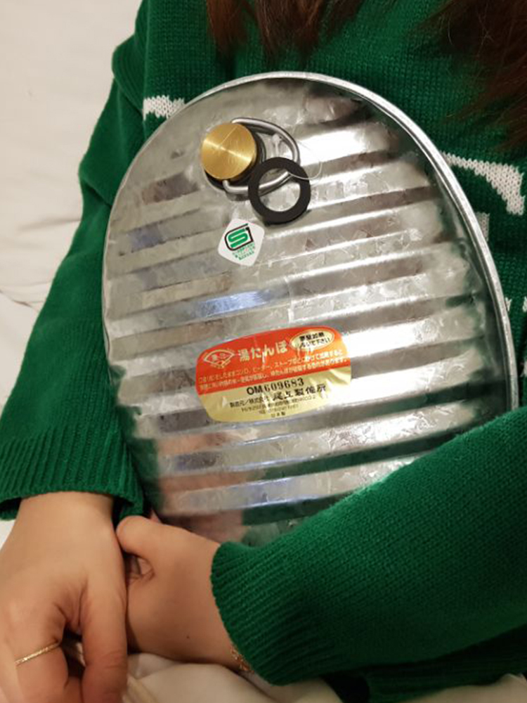 캠프365 오노에 유단포 2 4L 캠핑 난방용품 아연 보온 물주머니 온수팩 일본유단포 찜질팩 - 상세 이미지 3