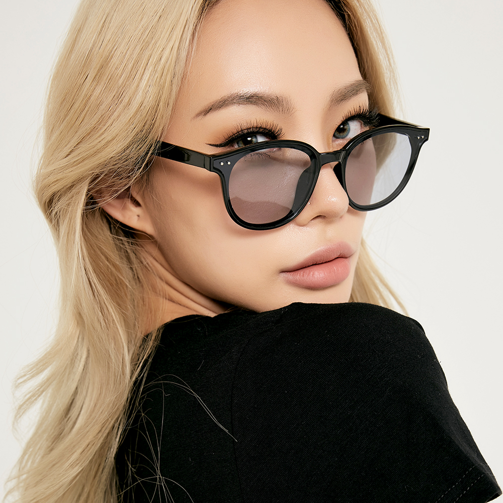 틴트 선글라스 여자 패션 추천 레트로 뿔테 색안경 사용후기