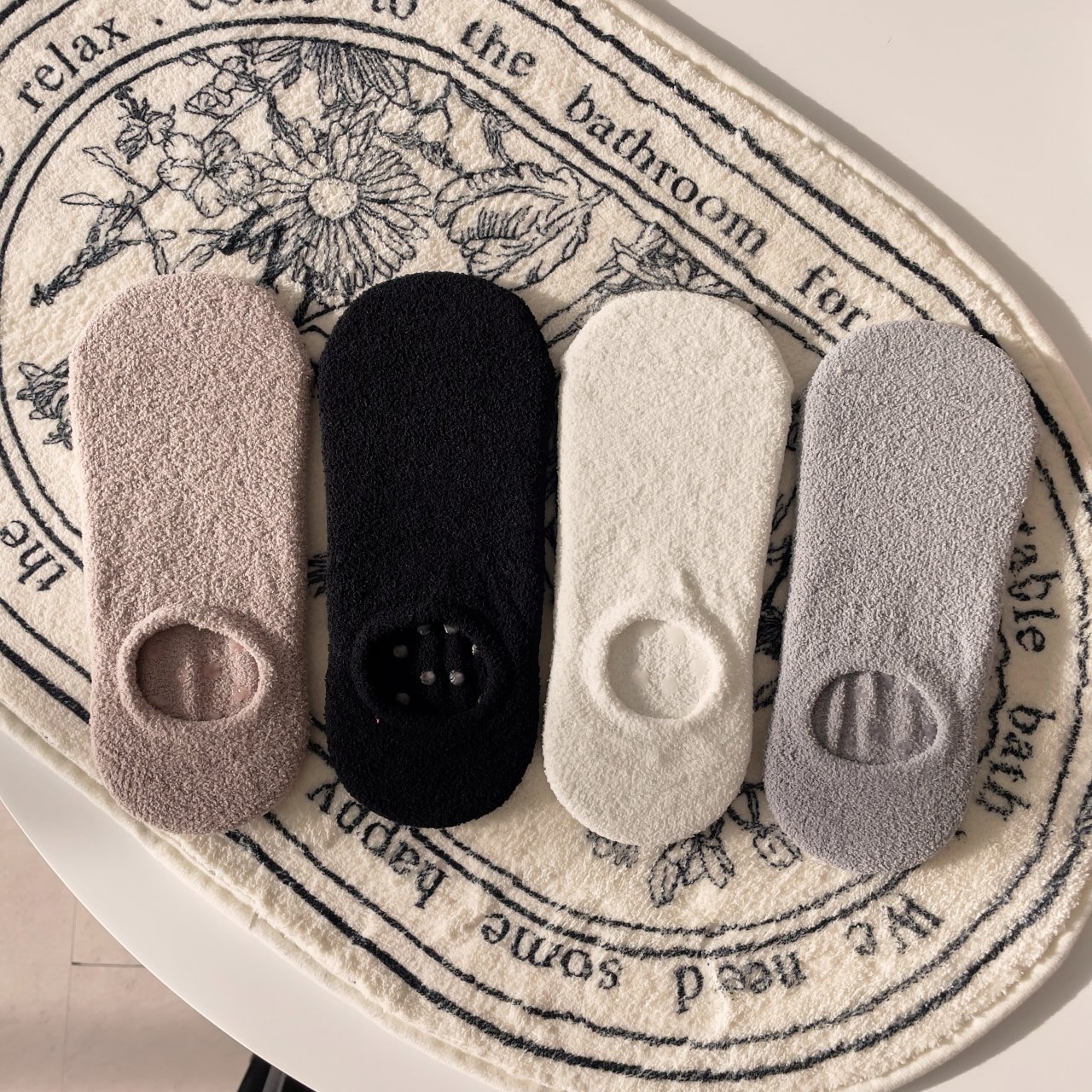 [리햅] 홈랜드 미끄럼 방지 보온 수면 양말 홈슬리퍼 실내화 임산부 양말