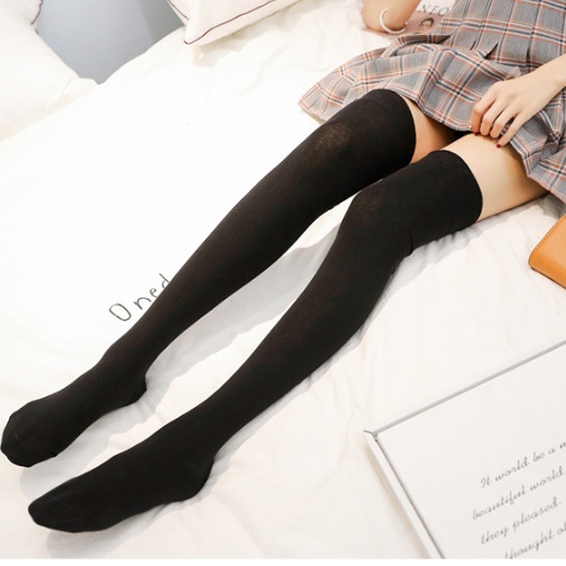 요가 필라테스 니삭스 반삭스 흘러내리지않는 양말 무릎까지오는 논슬립 닉삭스 - 상품 이미지
