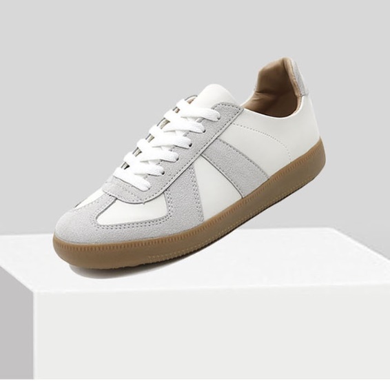 키높이 흰색 컨버스 남자 명품 스니커즈 독일군 신발 남성 운동화 하얀색 굽높은 정장 단화