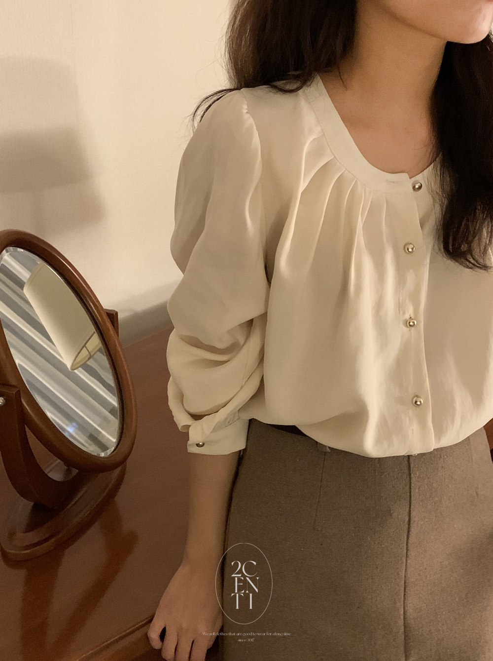 힐로 모달 골드단추 라운드 블라우스 (3color) 이미지 7