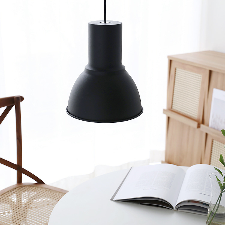 [E26전구선물]BUTLER 펜던트등 22.5cm E26 KS2020D/1 블랙 8125.7151 - 상세 이미지 3