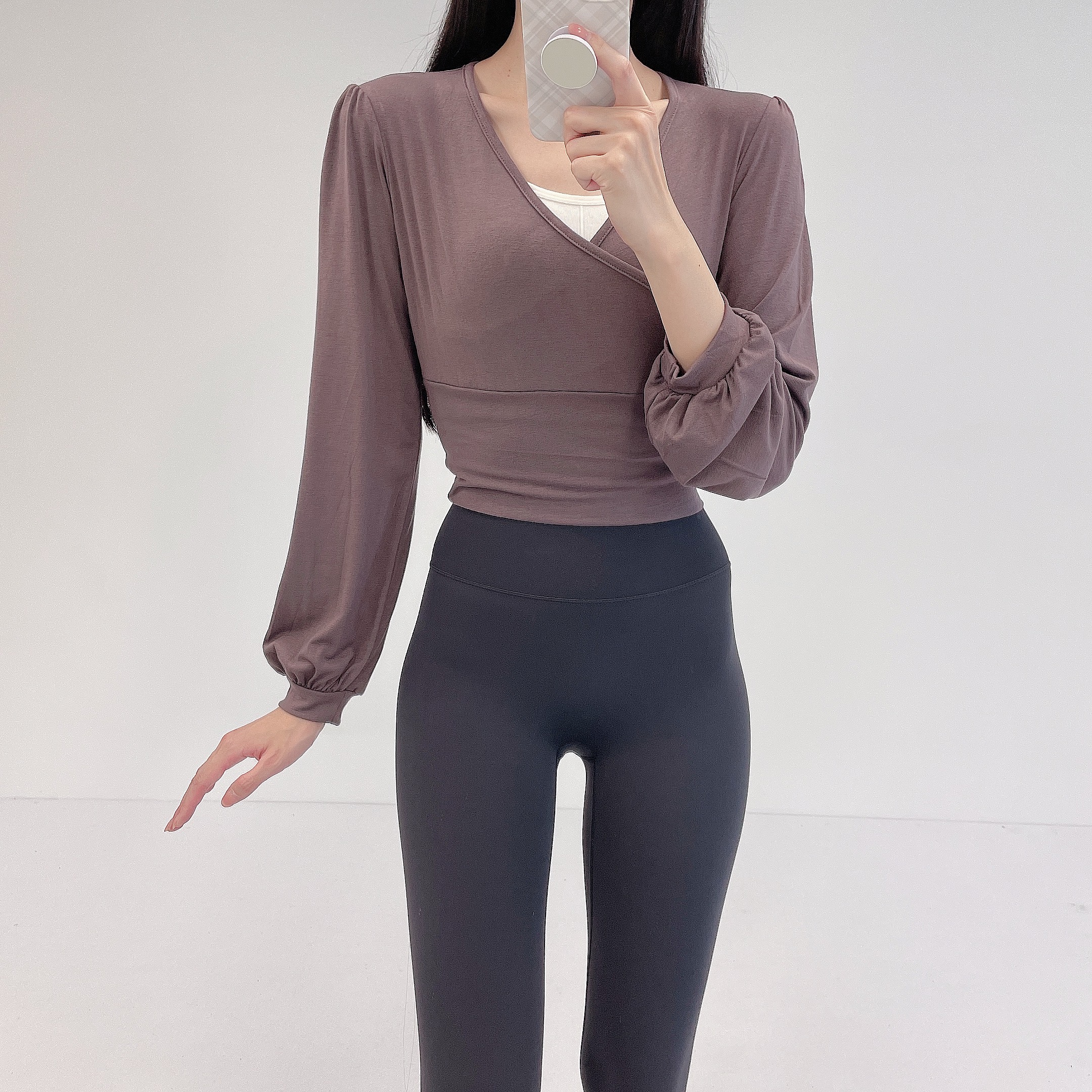 로라벨 니즈 필라테스복 여성 요가복 필라테스 요가 상의 티셔츠 커버업 운동복 긴팔 크롭 - 상세 이미지 2