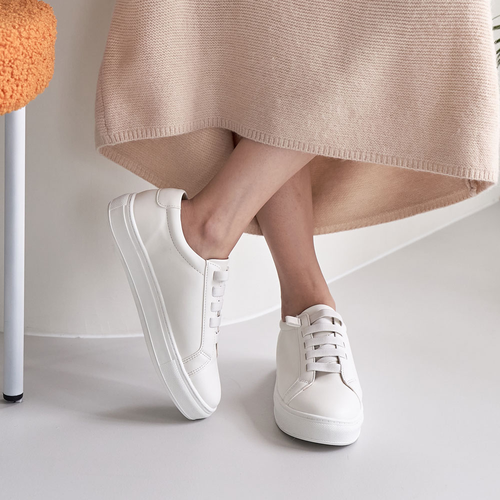 깔끔한 밴딩끈 스니커즈 운동화 이미지 7