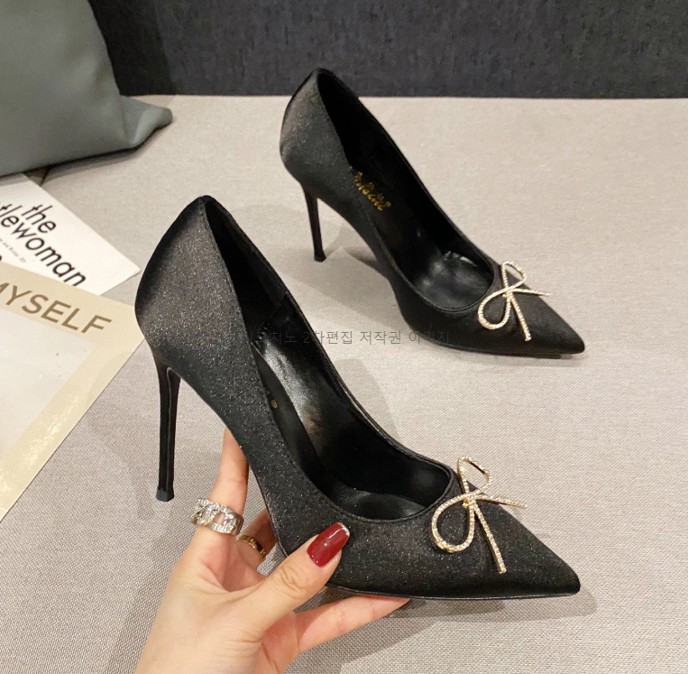220-265 르에블 6,8,10cm 스틸레토 블랙 새틴 펌프스 하이힐 1color 상세 이미지 11