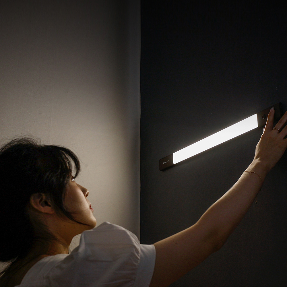 [1+1] 오엘라 붙이는 무선 조명등 LED바 무선 센서등